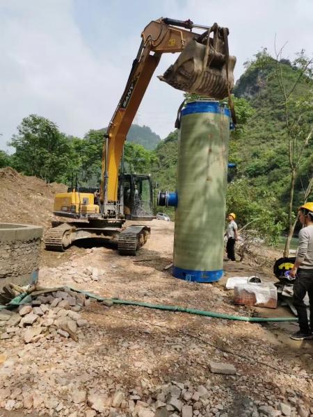 奉节县雅安芦山一体化提升泵施工现场